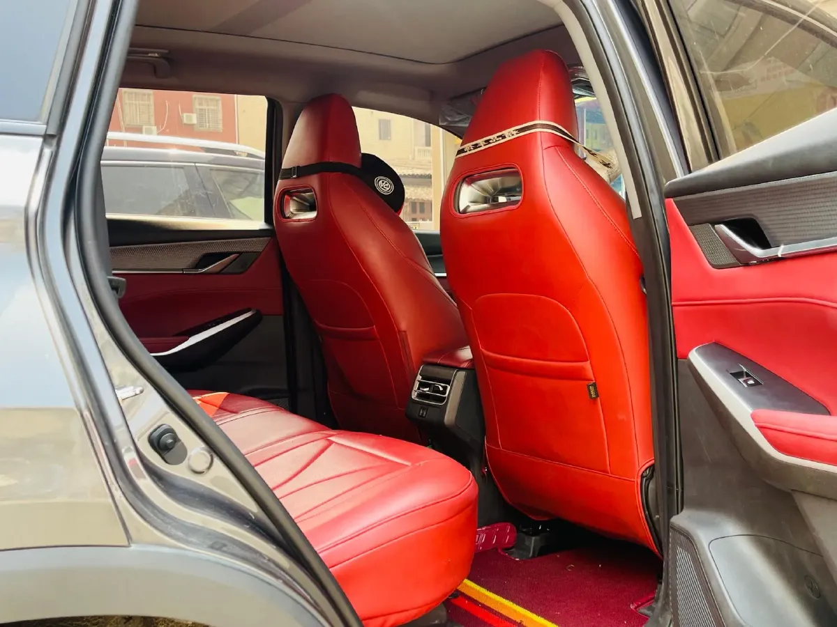 2022 ChangAn CS75 Plus 1.5T 178HP L4 6AT,autocango,china used car exporter,china ev exporter,chinese used car exporter,chinese used ev exporter