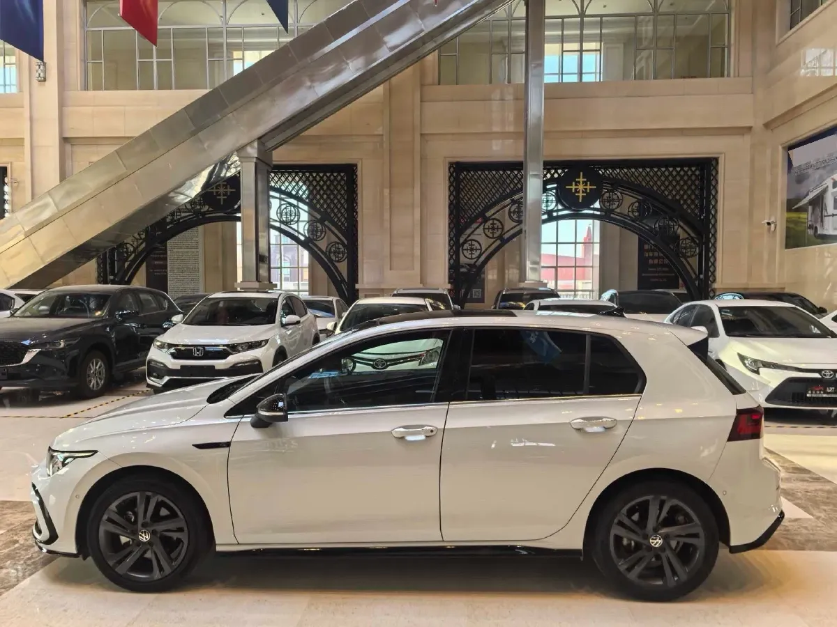 2021 Volkswagen Golf 1.4T 150HP L4 7DCT,autocango,china used car exporter,china ev exporter,chinese used car exporter,chinese used ev exporter