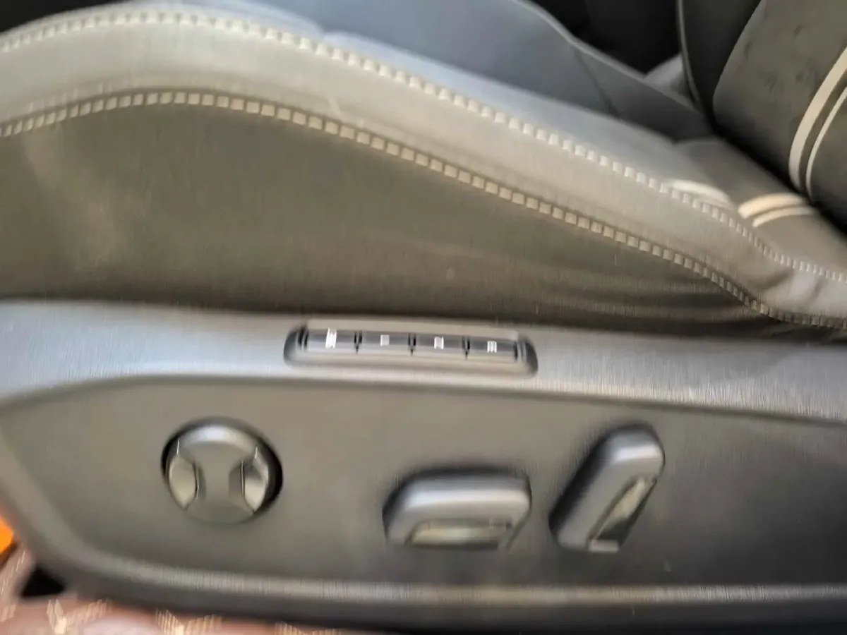 2021 Volkswagen Golf 1.4T 150HP L4 7DCT,autocango,china used car exporter,china ev exporter,chinese used car exporter,chinese used ev exporter