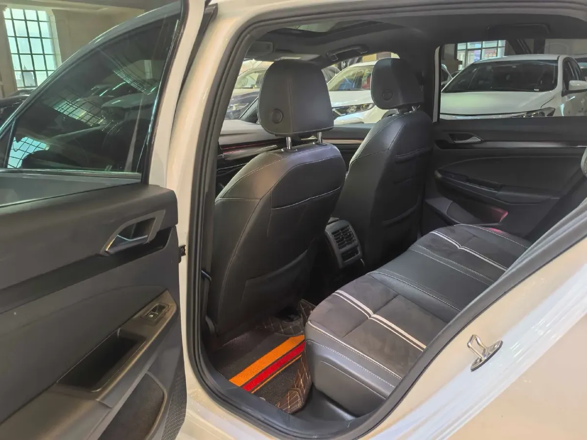 2021 Volkswagen Golf 1.4T 150HP L4 7DCT,autocango,china used car exporter,china ev exporter,chinese used car exporter,chinese used ev exporter