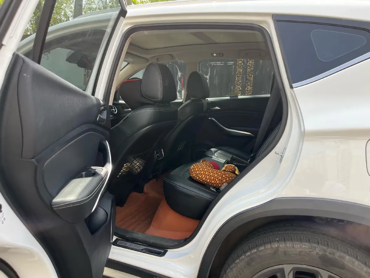 2019 BYD Song BEV 61.9KWH,autocango,china used car exporter,china ev exporter,chinese used car exporter,chinese used ev exporter