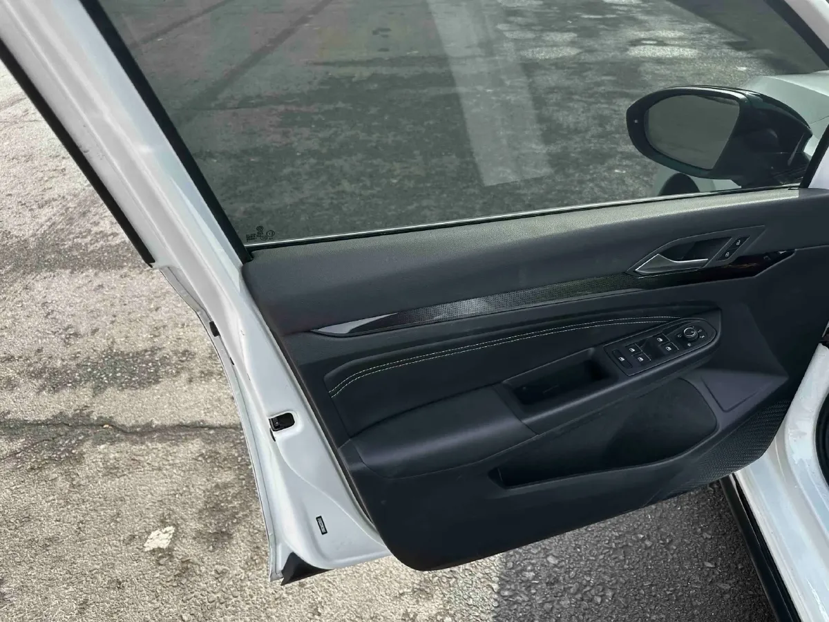 2021 Volkswagen Golf 1.4T 150HP L4 7DCT,autocango,china used car exporter,china ev exporter,chinese used car exporter,chinese used ev exporter