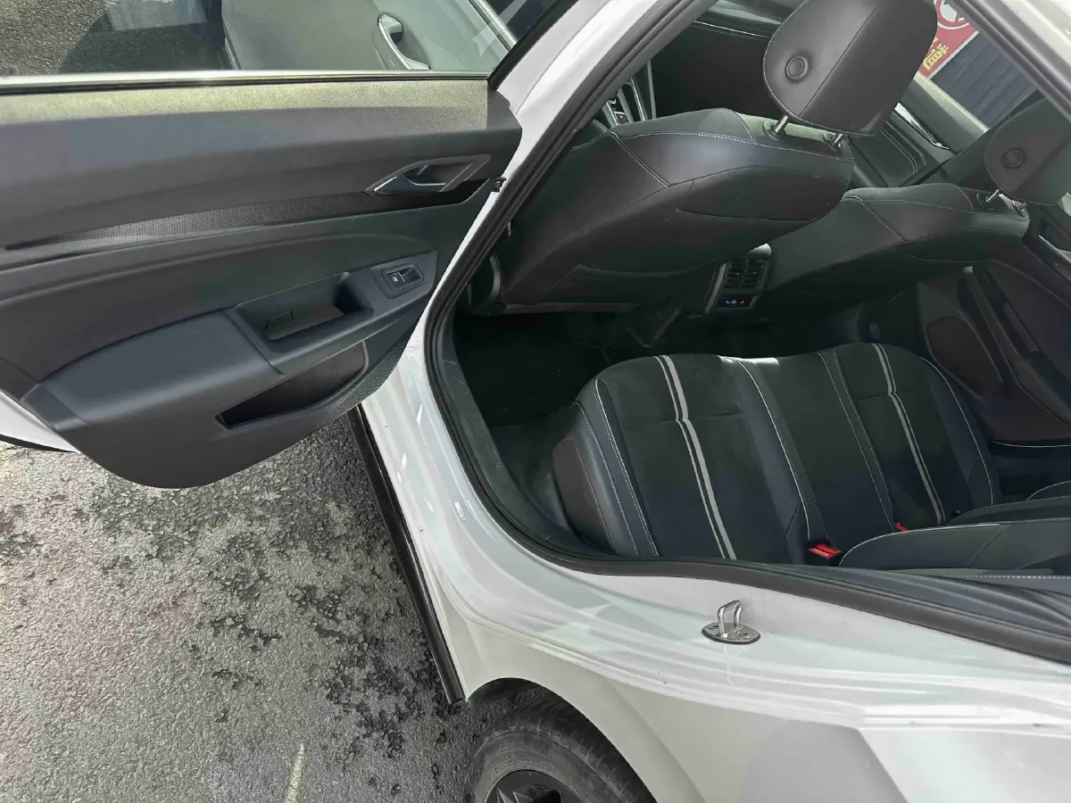 2021 Volkswagen Golf 1.4T 150HP L4 7DCT,autocango,china used car exporter,china ev exporter,chinese used car exporter,chinese used ev exporter