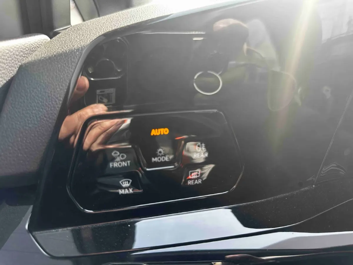 2021 Volkswagen Golf 1.4T 150HP L4 7DCT,autocango,china used car exporter,china ev exporter,chinese used car exporter,chinese used ev exporter