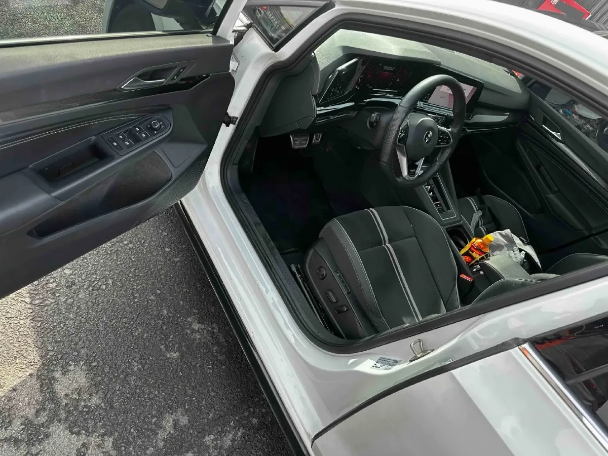 2021 Volkswagen Golf 1.4T 150HP L4 7DCT,autocango,china used car exporter,china ev exporter,chinese used car exporter,chinese used ev exporter