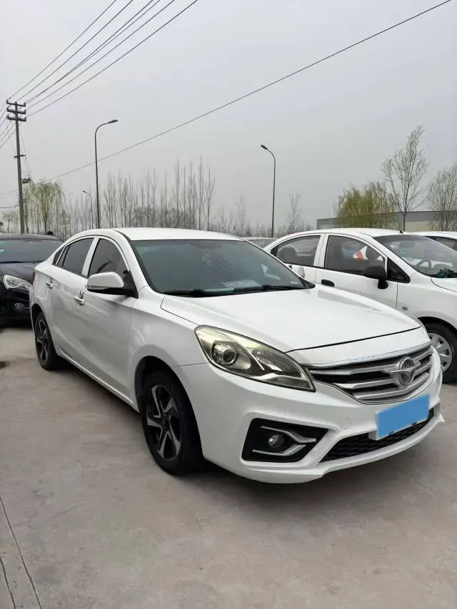 2017 HaiMa Family 1.6L 125HP L4 6MT,autocango,china used car exporter,china ev exporter,chinese used car exporter,chinese used ev exporter