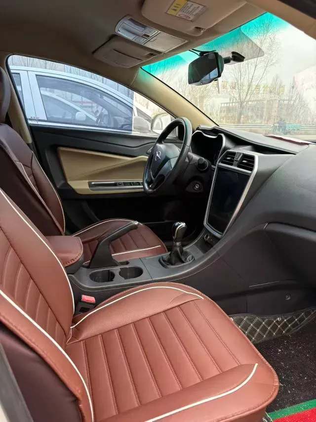 2017 HaiMa Family 1.6L 125HP L4 6MT,autocango,china used car exporter,china ev exporter,chinese used car exporter,chinese used ev exporter