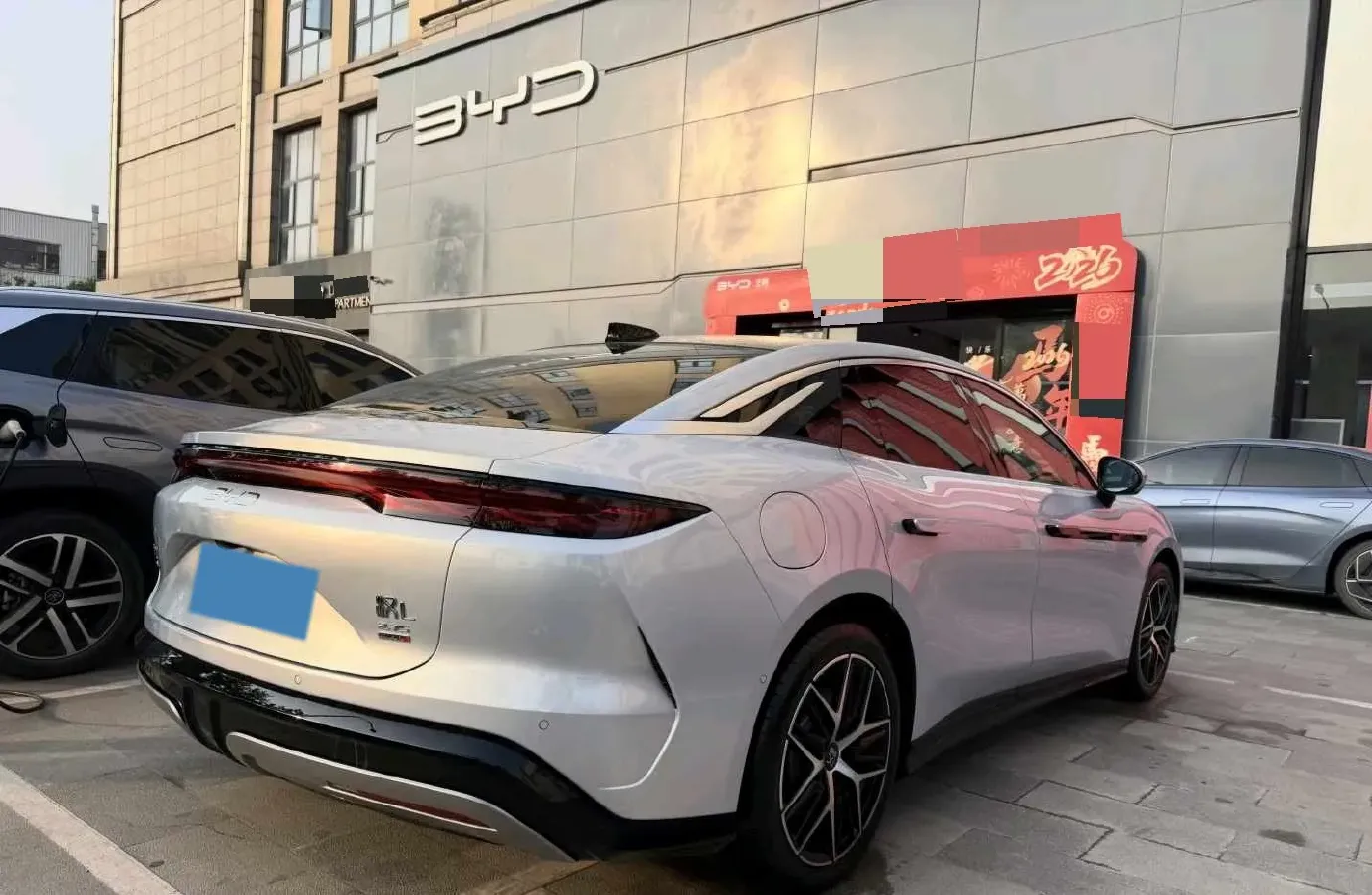 2025 BYD HanL BEV,autocango,china used car exporter,china ev exporter,chinese used car exporter,chinese used ev exporter