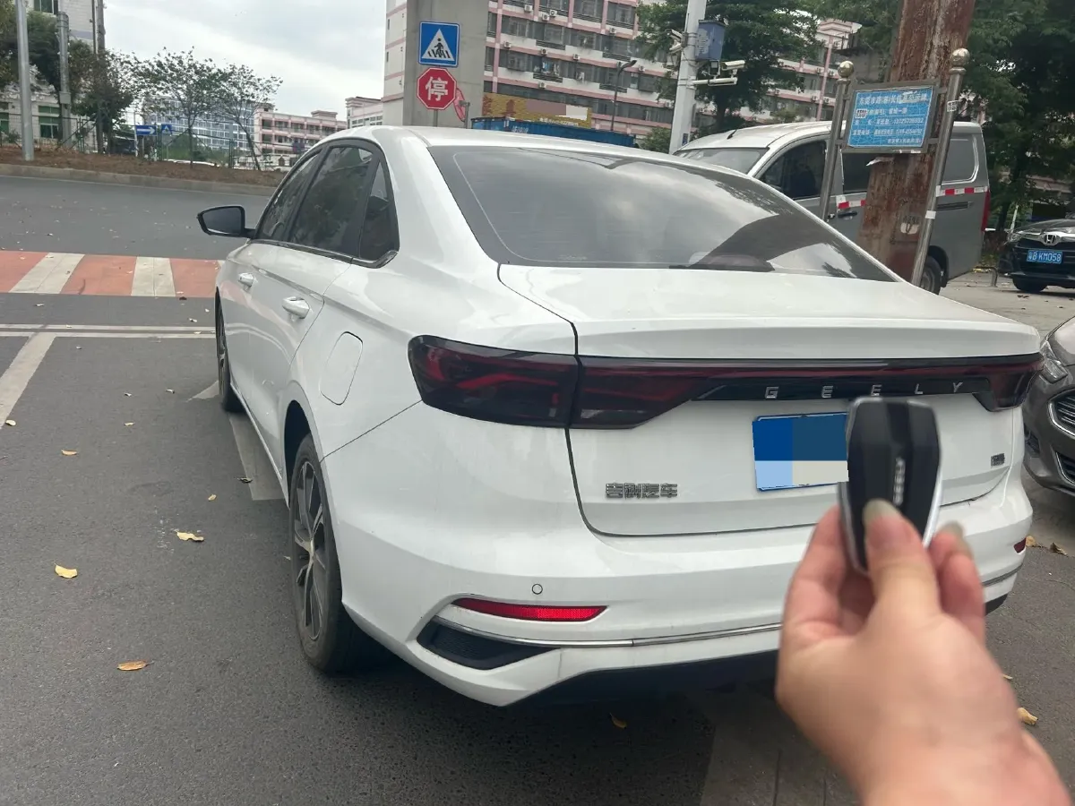 2023 Geely Emgrand 1.5L 127HP L4 CVT,autocango,china used car exporter,china ev exporter,chinese used car exporter,chinese used ev exporter