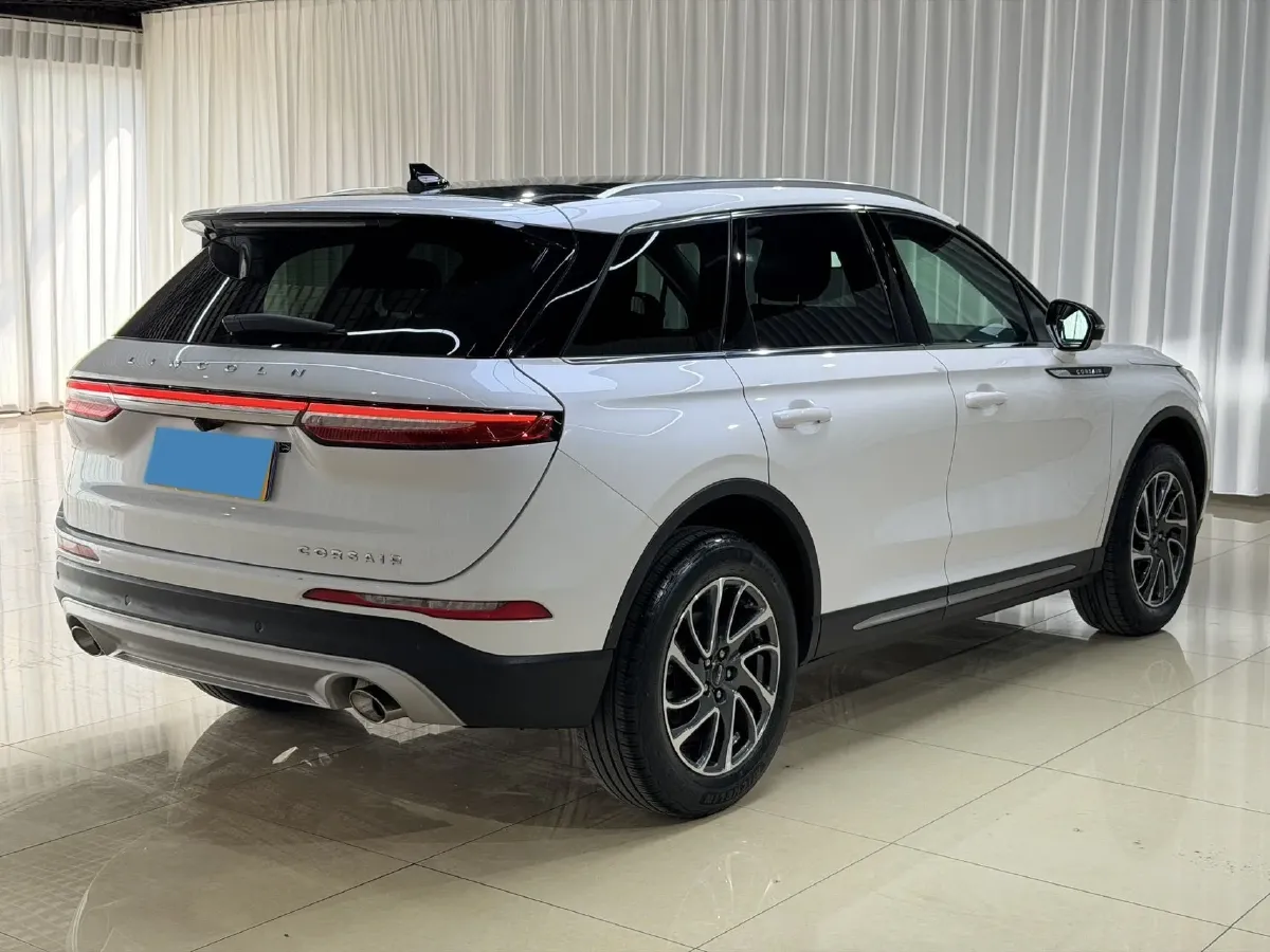 2021 Lincoln Corsair 2.0T 245HP L4 8AT,autocango,china used car exporter,china ev exporter,chinese used car exporter,chinese used ev exporter