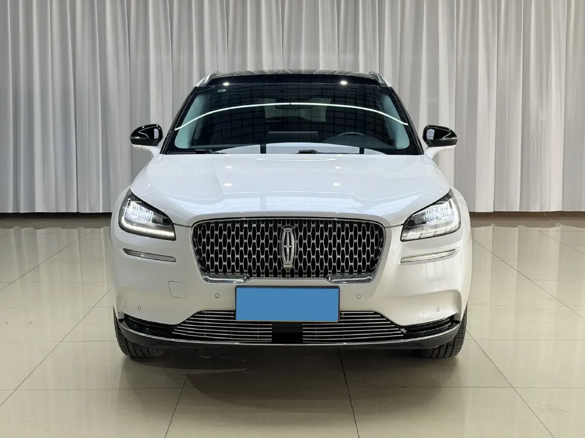2021 Lincoln Corsair 2.0T 245HP L4 8AT,autocango,china used car exporter,china ev exporter,chinese used car exporter,chinese used ev exporter