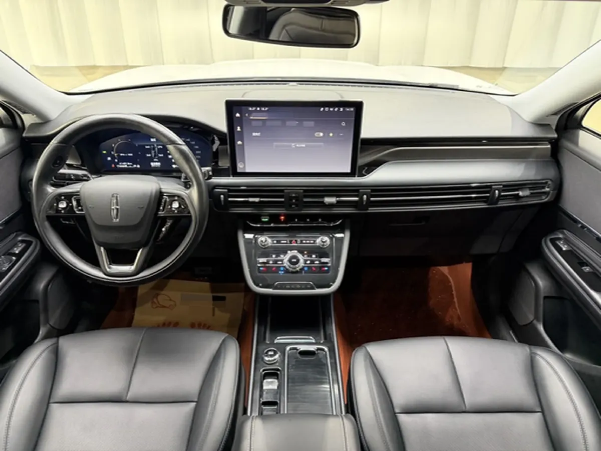 2021 Lincoln Corsair 2.0T 245HP L4 8AT,autocango,china used car exporter,china ev exporter,chinese used car exporter,chinese used ev exporter