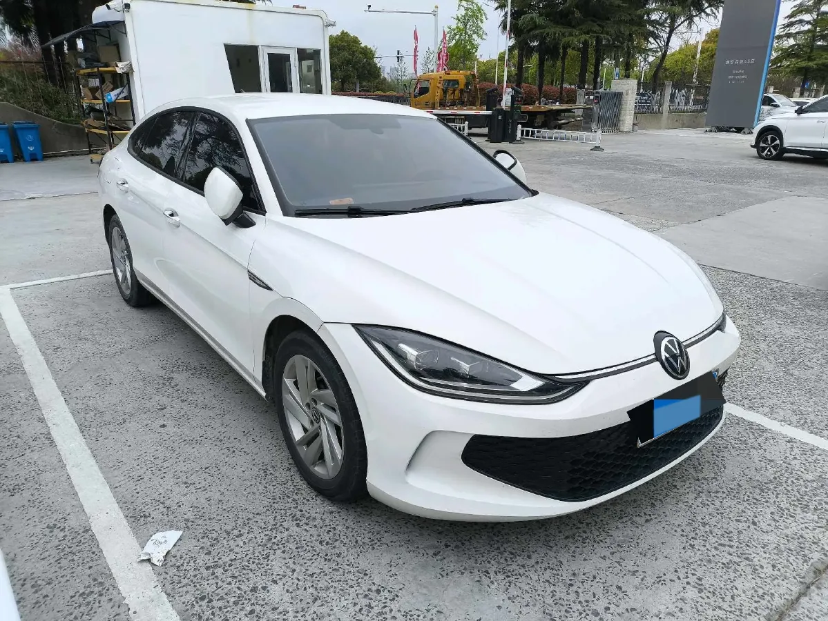 2022 Jetour DASHING i-DM 1.5T 156HP L4 3DHT PHEV 19.27KWH,autocango,china used car exporter,china ev exporter,chinese used car exporter,chinese used ev exporter