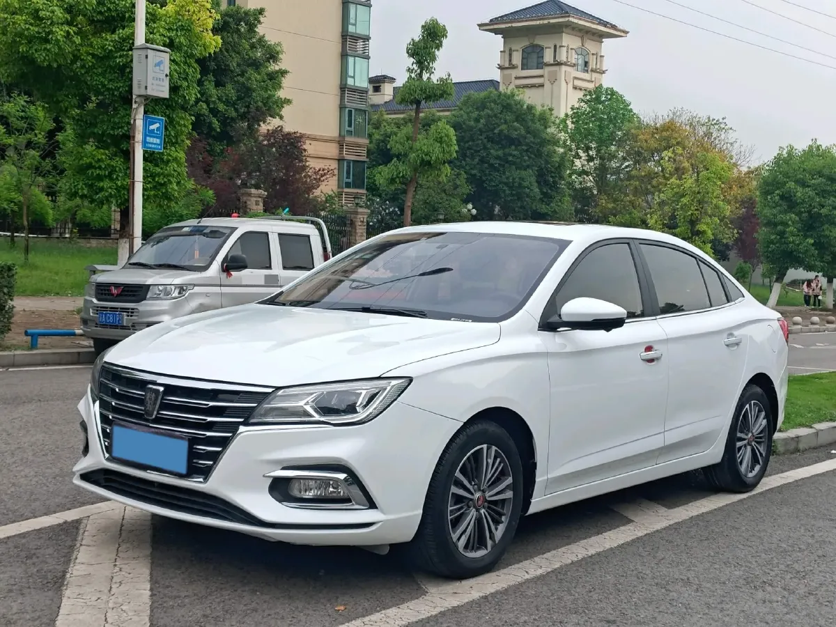 2019 Roewe i5 1.5L 120HP L4 CVT,autocango,china used car exporter,china ev exporter,chinese used car exporter,chinese used ev exporter