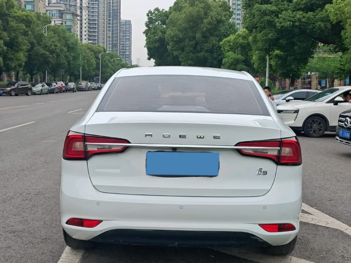 2019 Roewe i5 1.5L 120HP L4 CVT,autocango,china used car exporter,china ev exporter,chinese used car exporter,chinese used ev exporter