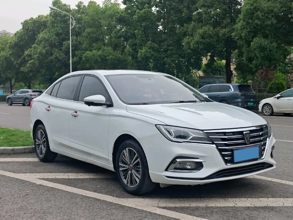 2019 Roewe i5 1.5L 120HP L4 CVT,autocango,china used car exporter,china ev exporter,chinese used car exporter,chinese used ev exporter
