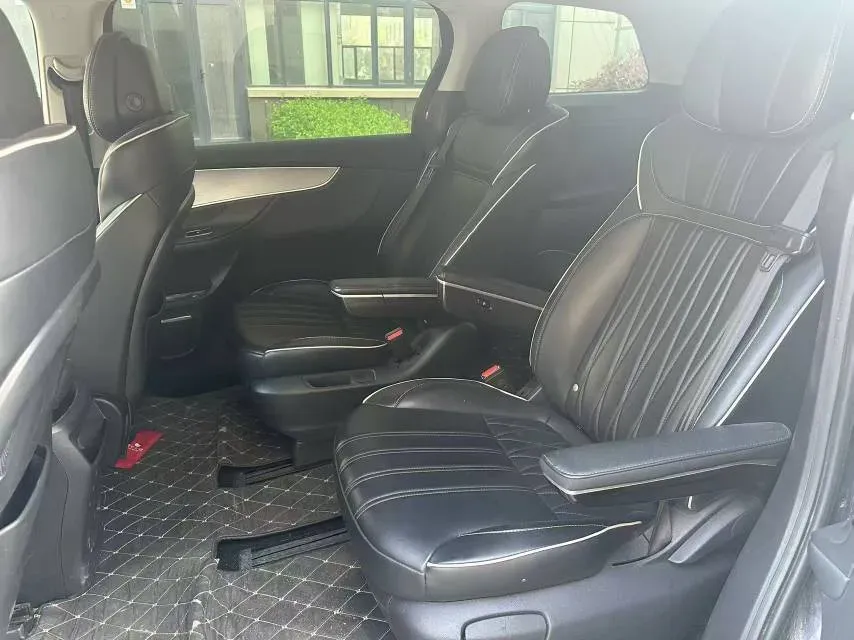 2021 Roewe iMAX8 2.0T 234HP L4 8AT,autocango,china used car exporter,china ev exporter,chinese used car exporter,chinese used ev exporter