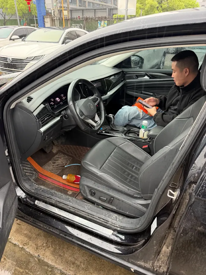 2022 Skoda Kodiak GT 2.0T 186HP L4 7DCT,autocango,china used car exporter,china ev exporter,chinese used car exporter,chinese used ev exporter