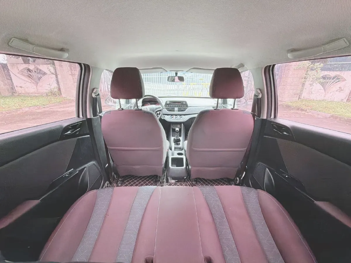 2020 BaoJun 310 1.2L 80HP L4 5MT,autocango,china used car exporter,china ev exporter,chinese used car exporter,chinese used ev exporter