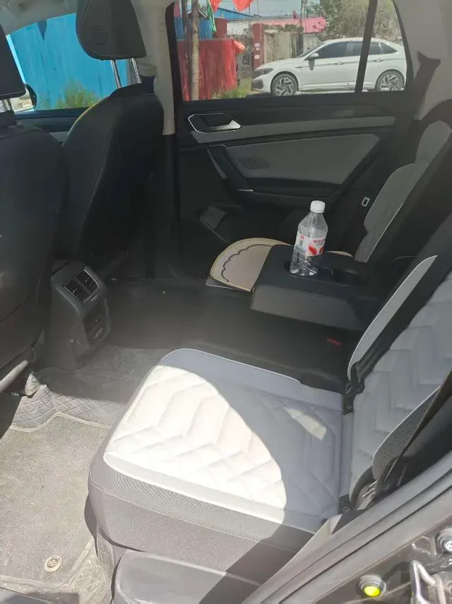 2024 Volkswagen Tayron 1.5T 160HP L4 7DCT,autocango,china used car exporter,china ev exporter,chinese used car exporter,chinese used ev exporter