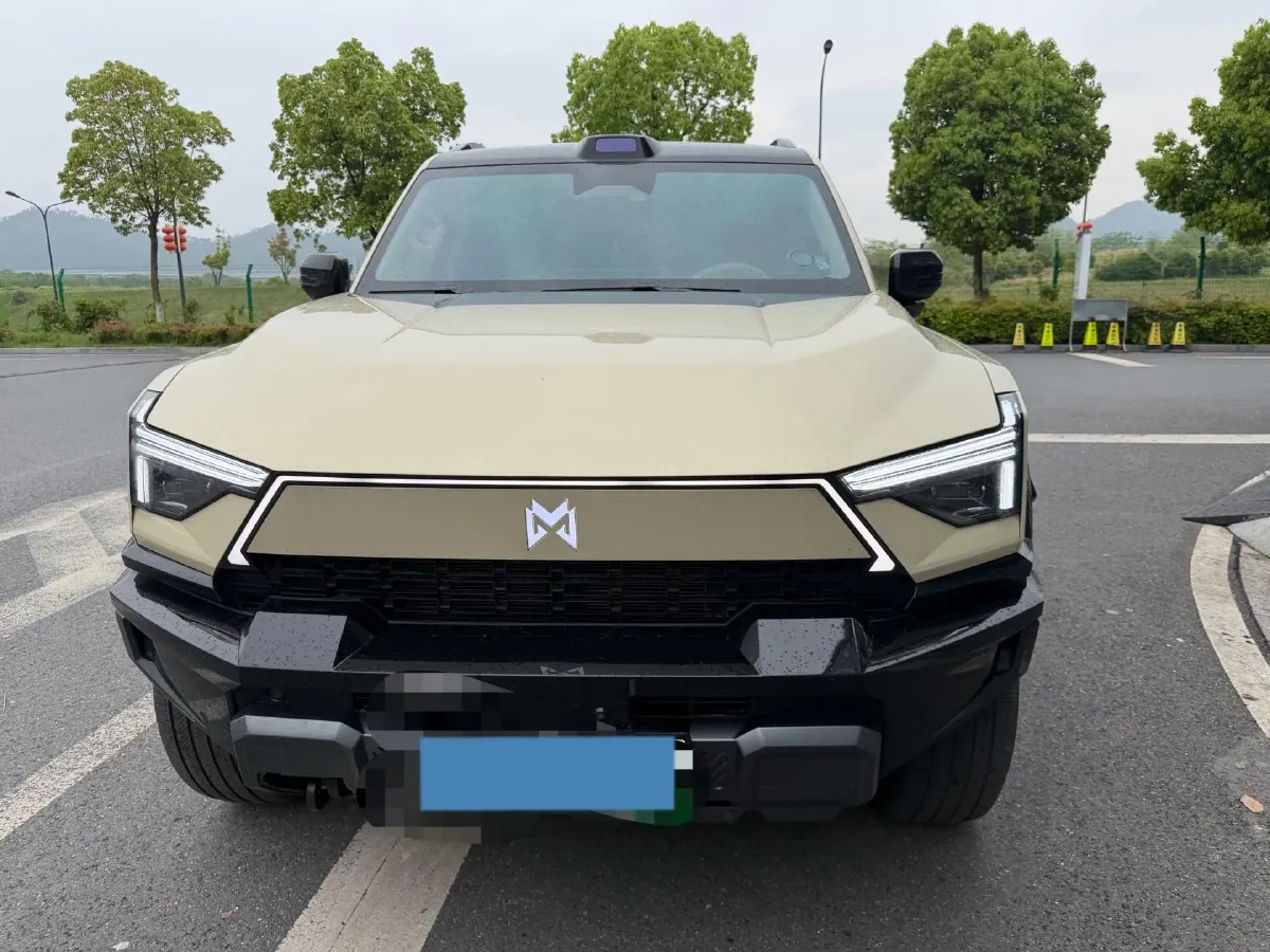 2025 M Hero WarriorM817 1.5T 197HP L4 2DHT PHEV,autocango,china used car exporter,china ev exporter,chinese used car exporter,chinese used ev exporter
