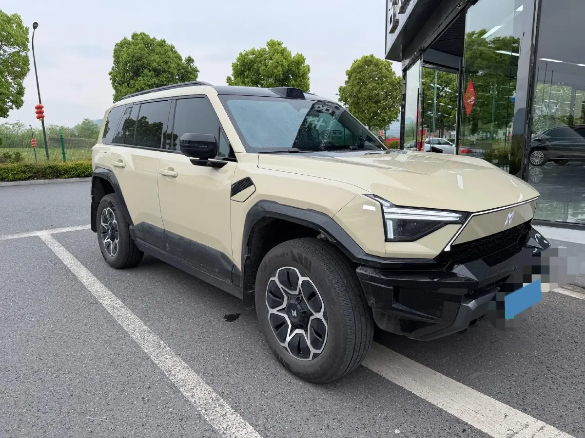 2025 M Hero WarriorM817 1.5T 197HP L4 2DHT PHEV,autocango,china used car exporter,china ev exporter,chinese used car exporter,chinese used ev exporter