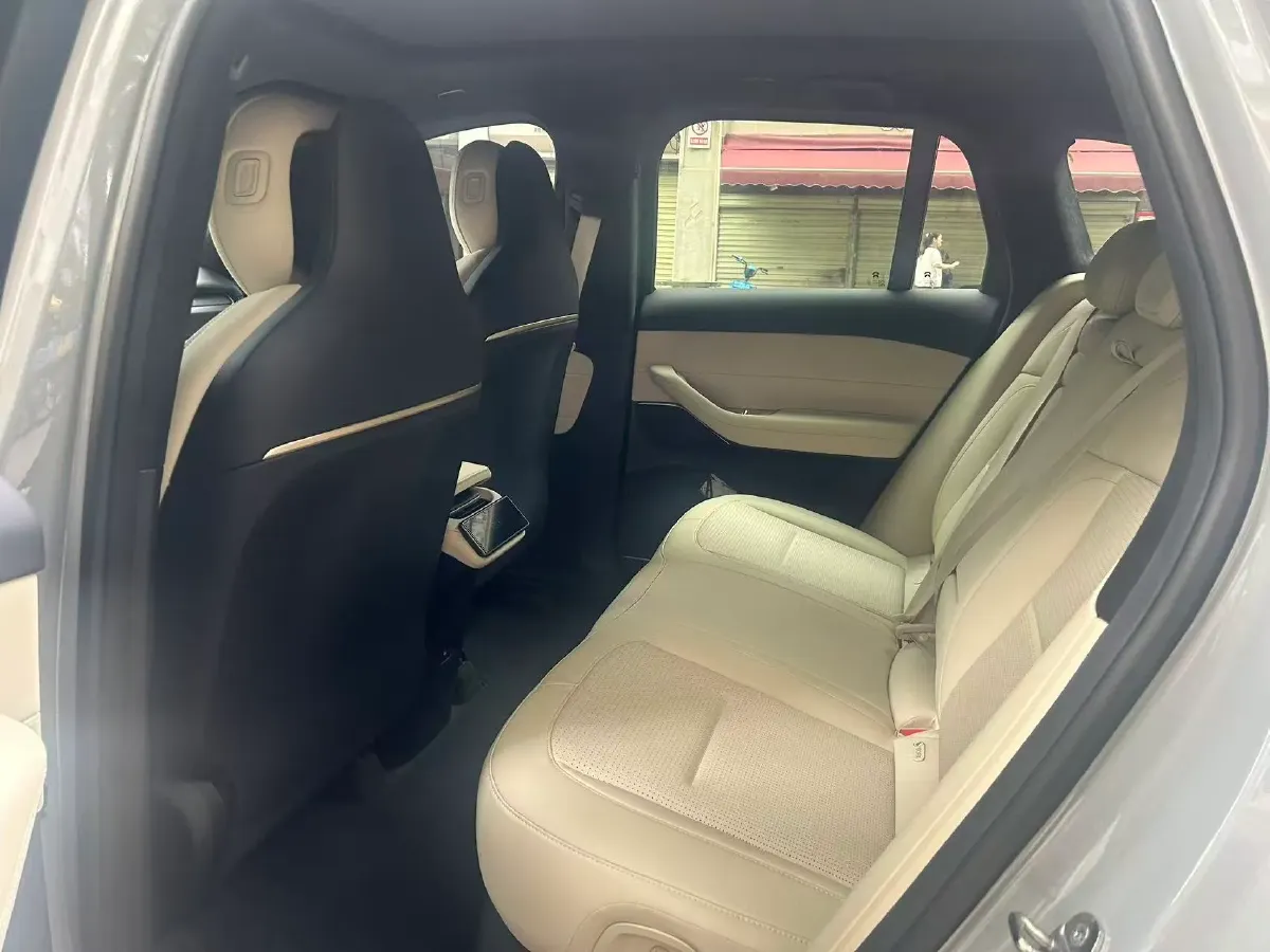 2024 NIO ES6 BEV 75KWH,autocango,china used car exporter,china ev exporter,chinese used car exporter,chinese used ev exporter