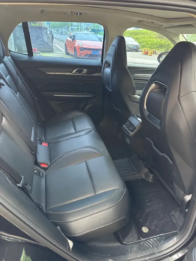 2023 MAXUS Interstellar 2.0T 261HP L4 8AT,autocango,china used car exporter,china ev exporter,chinese used car exporter,chinese used ev exporter