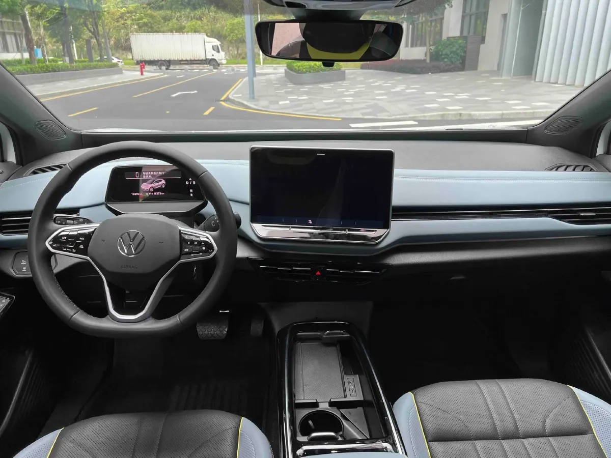 2025 Volkswagen ID.4 X BEV 52.8KWH,autocango,china used car exporter,china ev exporter,chinese used car exporter,chinese used ev exporter