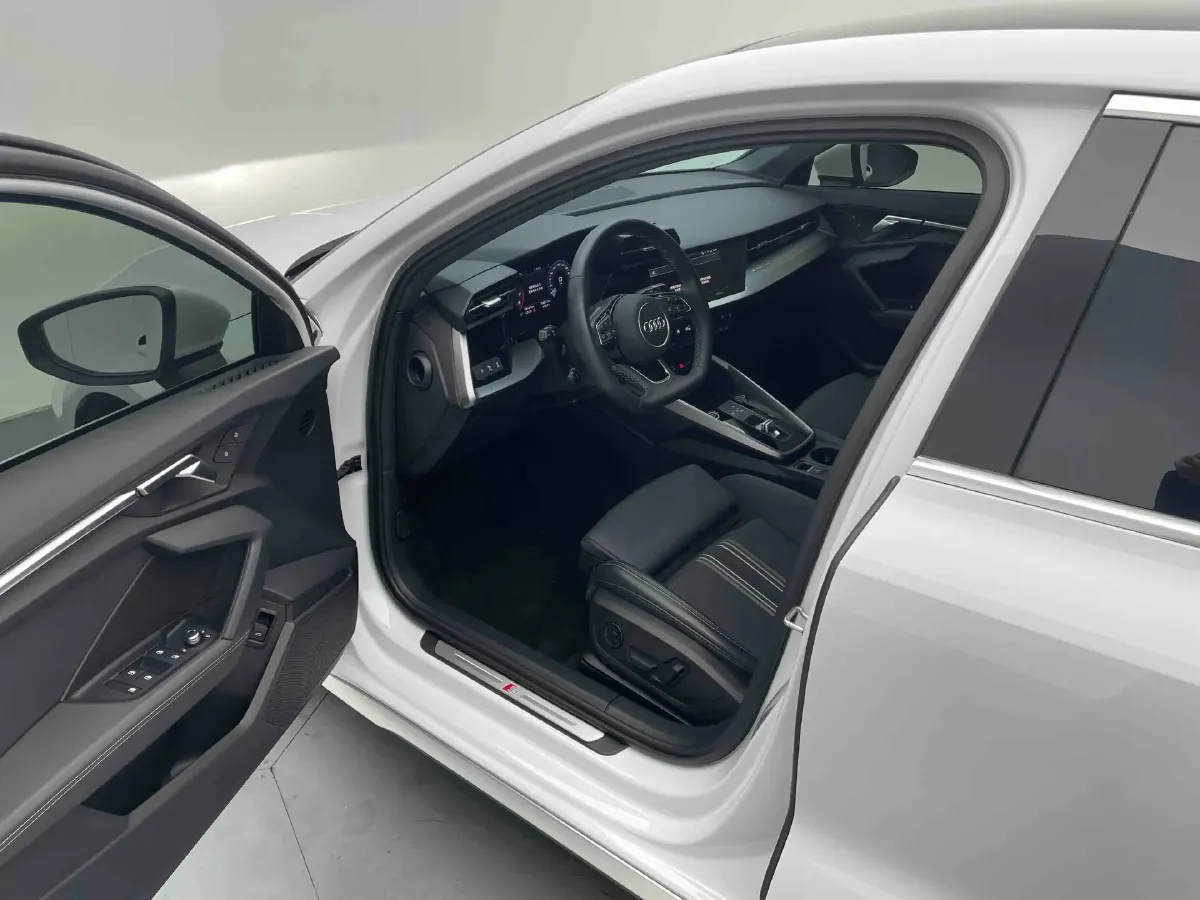 2023 Audi A3 1.4T 150HP L4 7DCT,autocango,china used car exporter,china ev exporter,chinese used car exporter,chinese used ev exporter