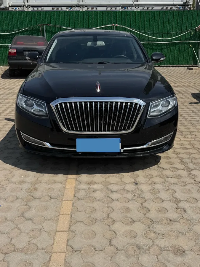 2018 HongQi H7 2.0T 204HP L4 6AT,autocango,china used car exporter,china ev exporter,chinese used car exporter,chinese used ev exporter