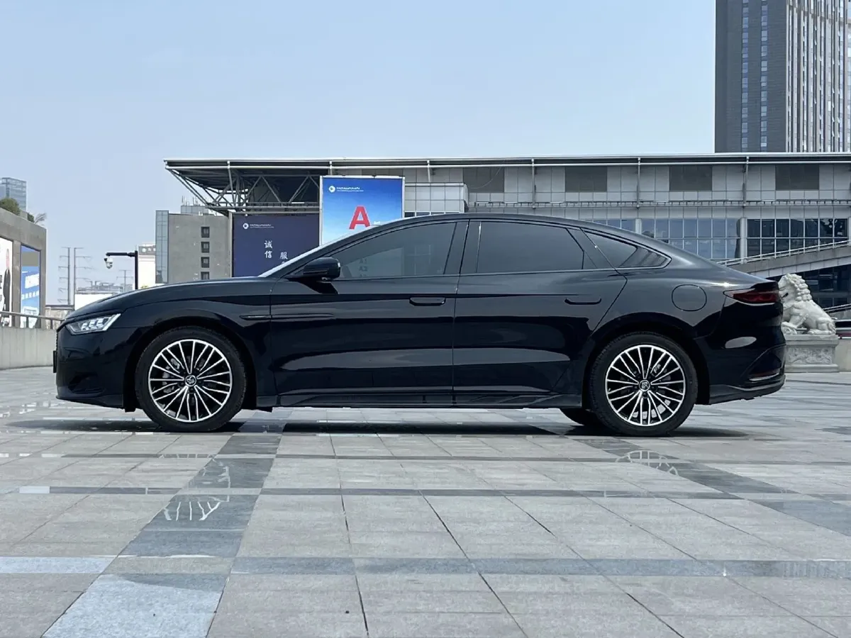 2022 BYD Han 1.5T 139HP L4 E-CVT PHEV 18.3KWH,autocango,china used car exporter,china ev exporter,chinese used car exporter,chinese used ev exporter