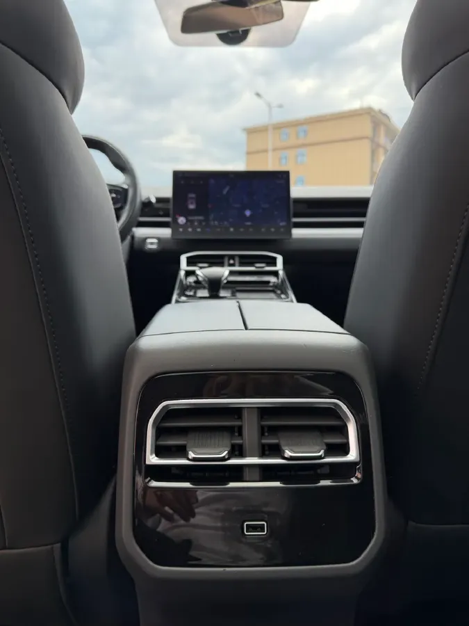 2025 Jetour DASHING 1.5T 156HP L4 6DCT,autocango,china used car exporter,china ev exporter,chinese used car exporter,chinese used ev exporter