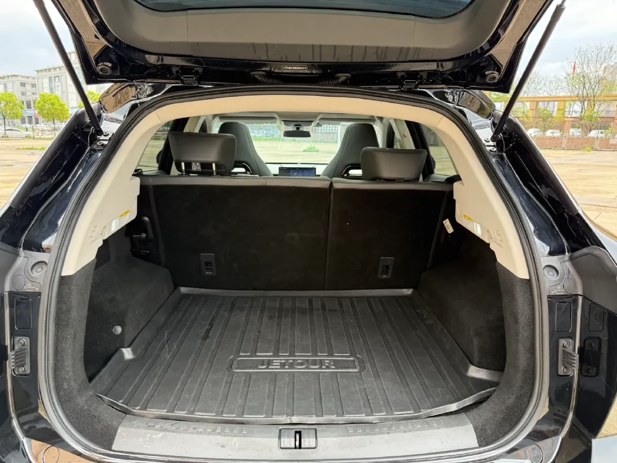 2025 Jetour DASHING 1.5T 156HP L4 6DCT,autocango,china used car exporter,china ev exporter,chinese used car exporter,chinese used ev exporter