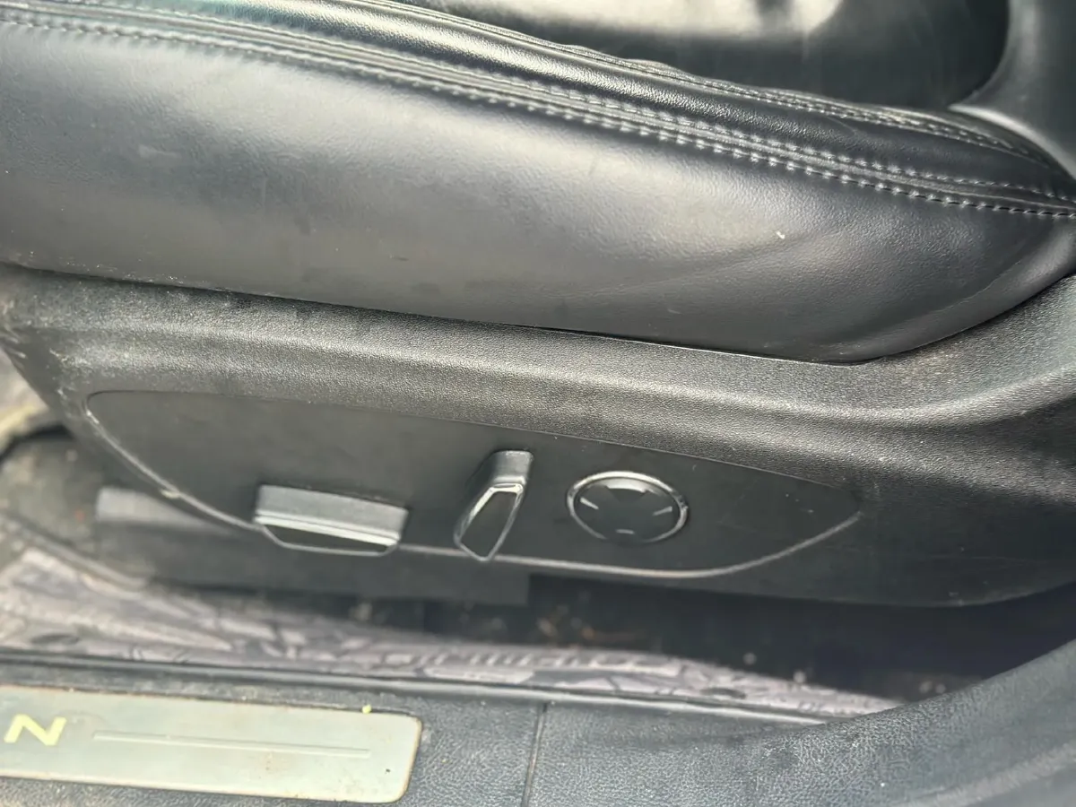 2018 Lincoln MKZ 2.0T 203HP L4 6AT,autocango,china used car exporter,china ev exporter,chinese used car exporter,chinese used ev exporter