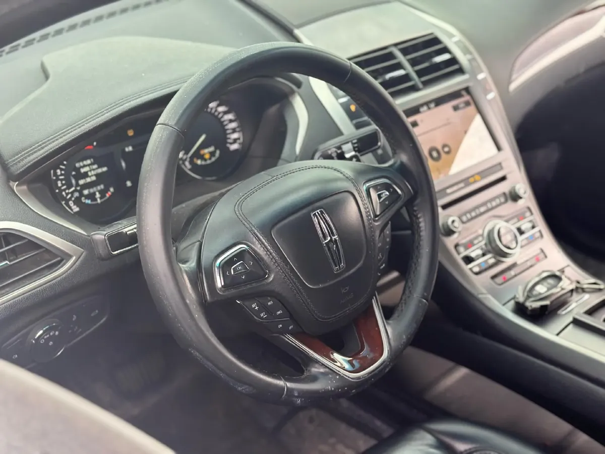 2018 Lincoln MKZ 2.0T 203HP L4 6AT,autocango,china used car exporter,china ev exporter,chinese used car exporter,chinese used ev exporter