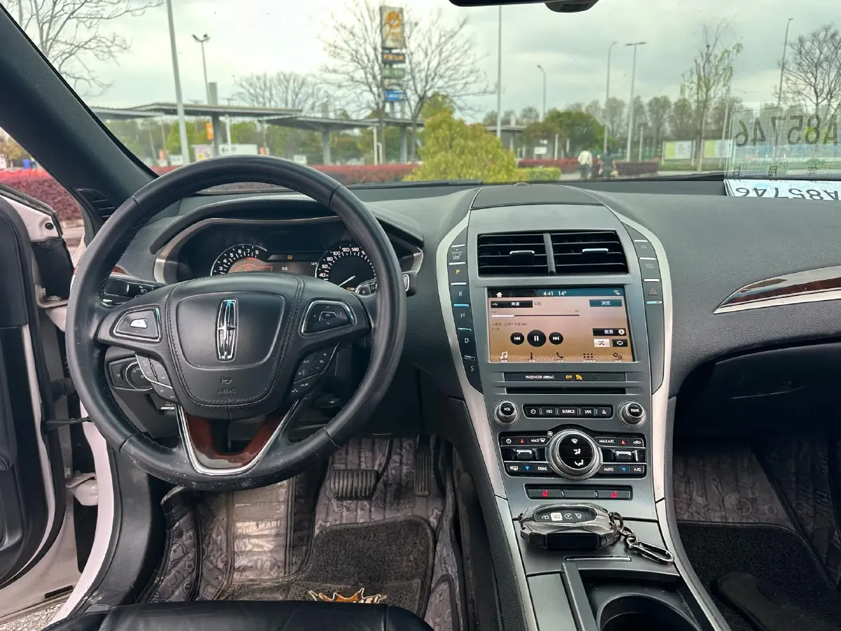 2018 Lincoln MKZ 2.0T 203HP L4 6AT,autocango,china used car exporter,china ev exporter,chinese used car exporter,chinese used ev exporter