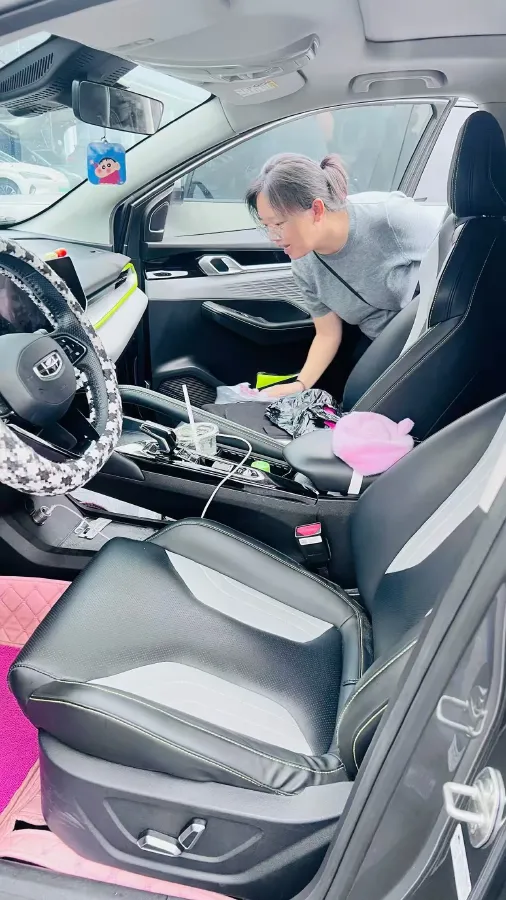 2022 Geely Coolray 1.5T 181HP L4 7DCT,autocango,china used car exporter,china ev exporter,chinese used car exporter,chinese used ev exporter