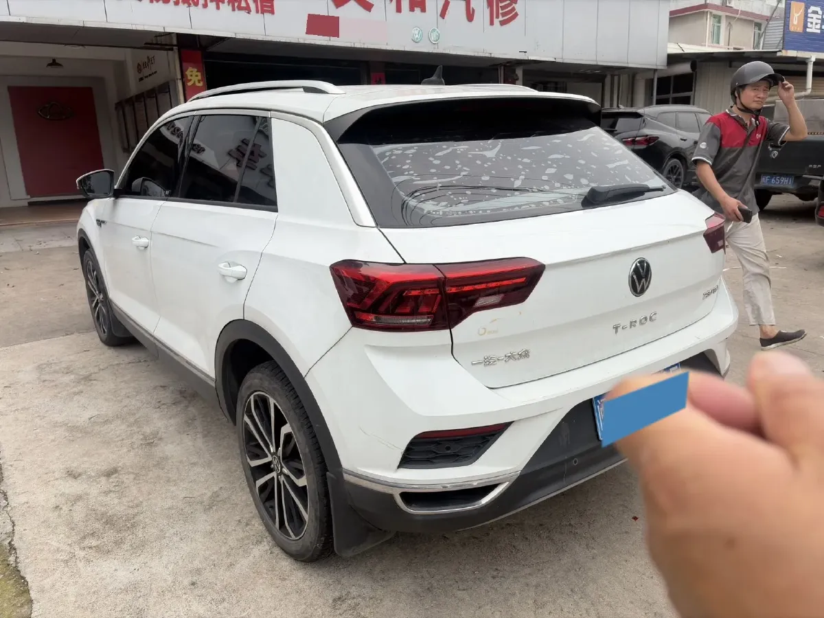 2021 Volkswagen T-Roc 1.4T 150HP L4 7DCT,autocango,china used car exporter,china ev exporter,chinese used car exporter,chinese used ev exporter