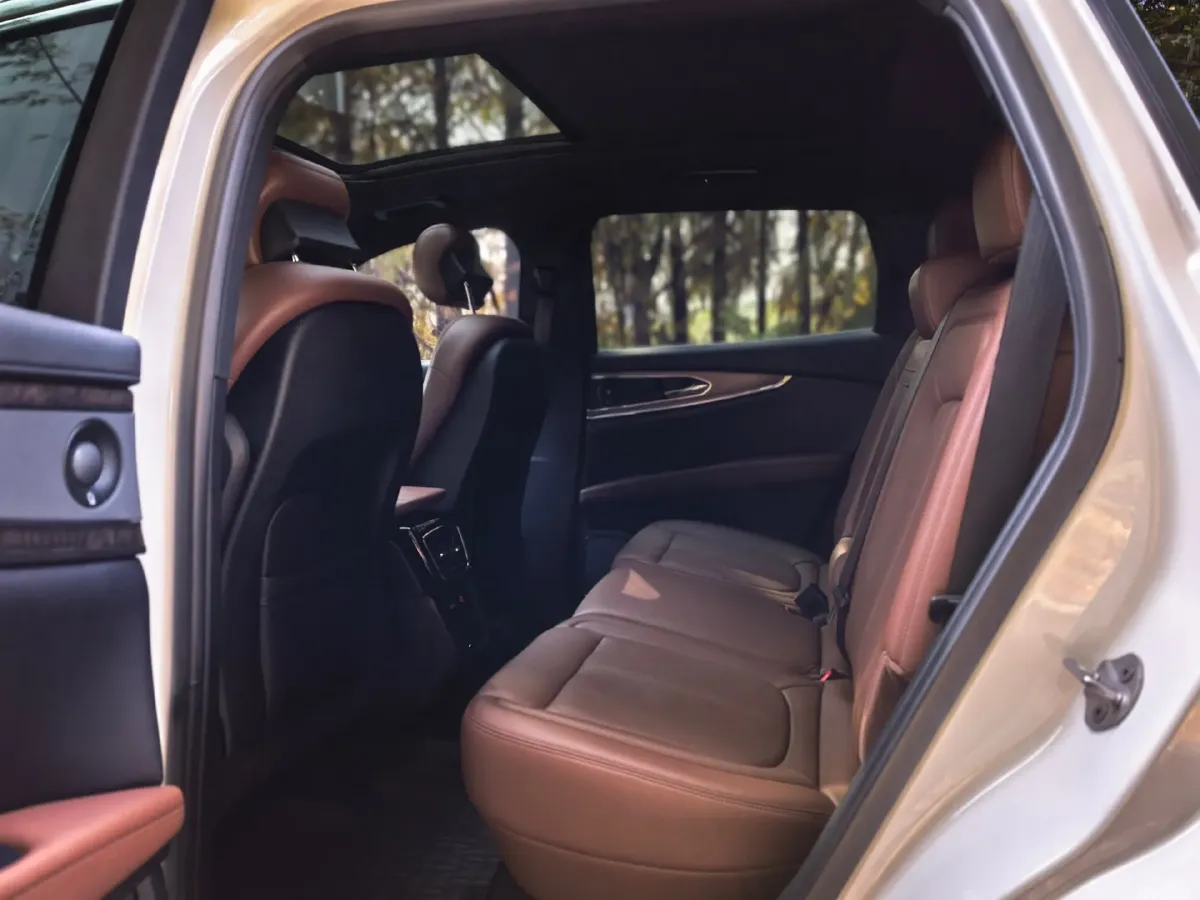 2021 Lincoln Nautilus 2.7T 322HP V6 8AT,autocango,china used car exporter,china ev exporter,chinese used car exporter,chinese used ev exporter