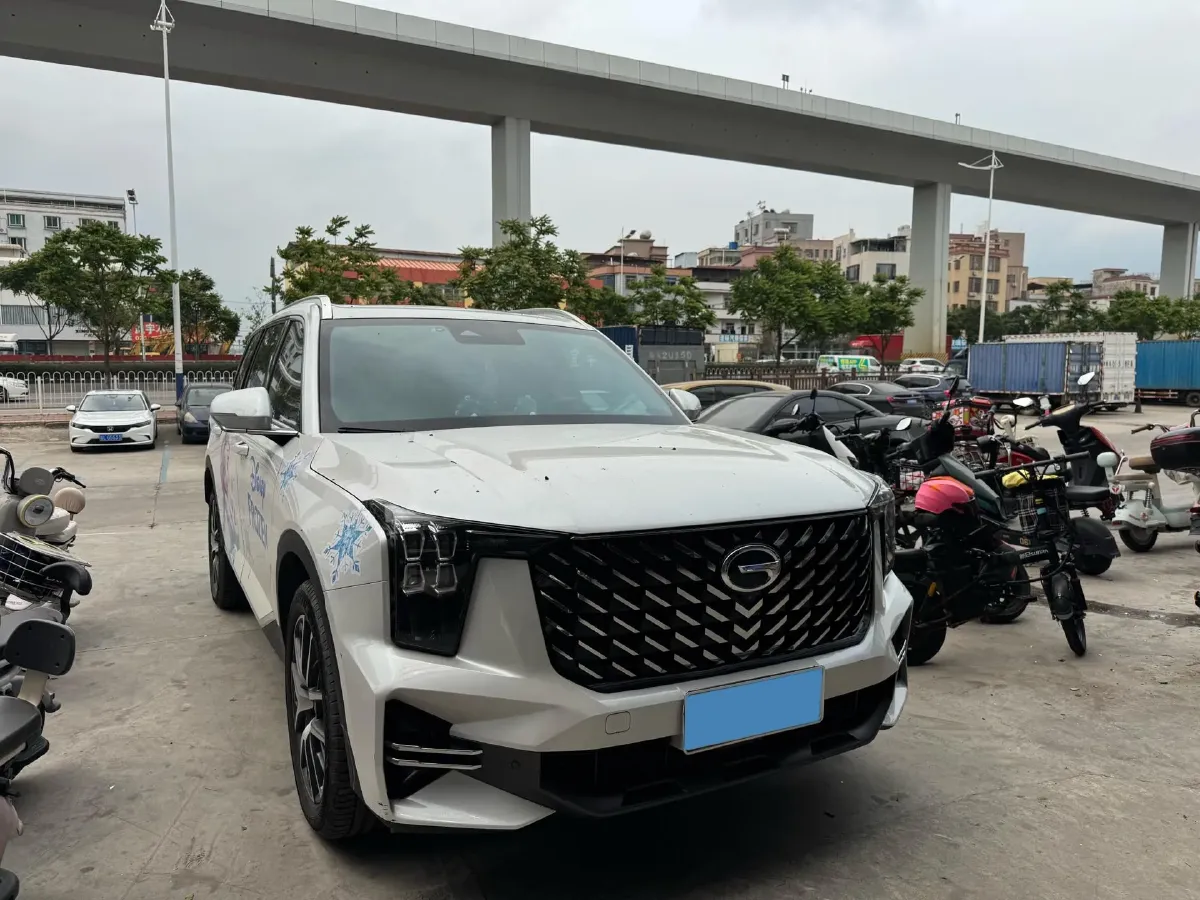 2022 GAC Trumpchi GS8 2.0T 252HP L4 8AT,autocango,china used car exporter,china ev exporter,chinese used car exporter,chinese used ev exporter