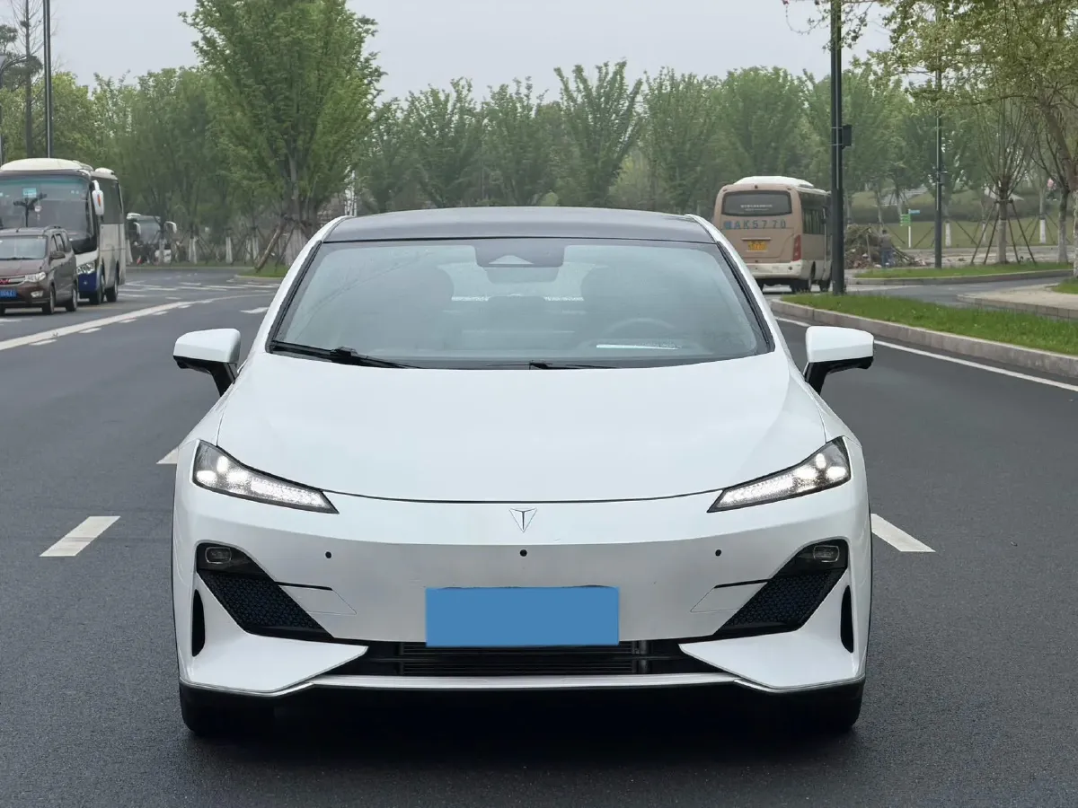 2023 Deepal SL03 1.5L 95HP L4 REEV 28.39KWH,autocango,china used car exporter,china ev exporter,chinese used car exporter,chinese used ev exporter