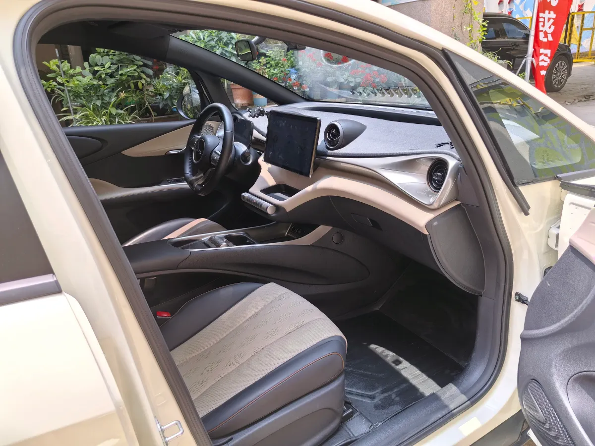 2025 BYD Dolphin BEV 44.928KWH,autocango,china used car exporter,china ev exporter,chinese used car exporter,chinese used ev exporter