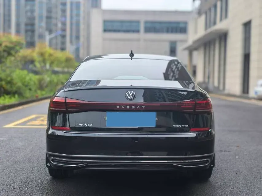 2023 Volkswagen Passat 2.0T 186HP L4 7DCT,autocango,china used car exporter,china ev exporter,chinese used car exporter,chinese used ev exporter