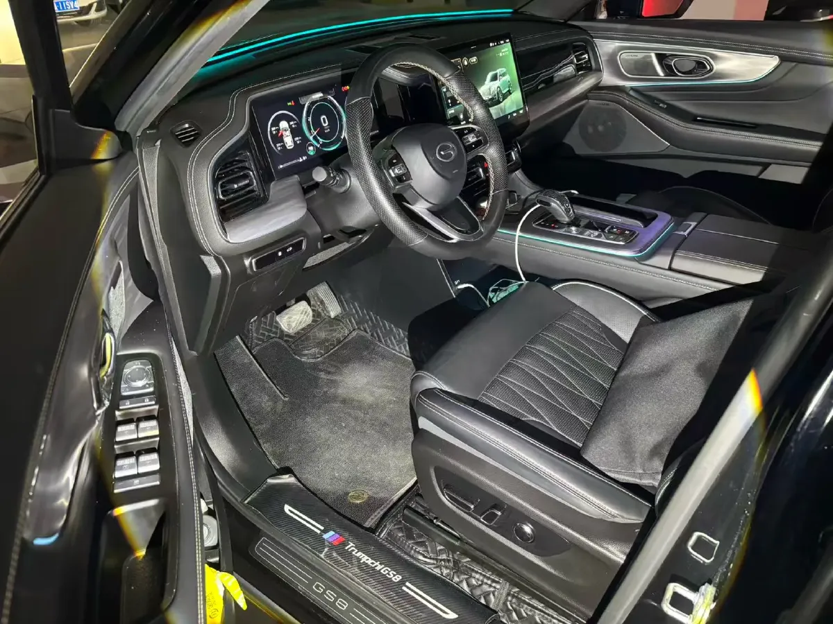 2022 GAC Trumpchi GS8 2.0T 252HP L4 8AT,autocango,china used car exporter,china ev exporter,chinese used car exporter,chinese used ev exporter