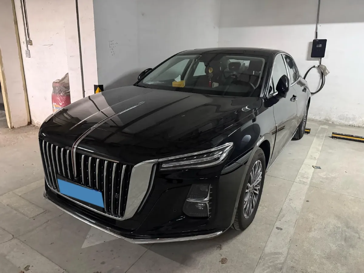 2025 HongQi H5 1.5T 169HP L4 7DCT,autocango,china used car exporter,china ev exporter,chinese used car exporter,chinese used ev exporter