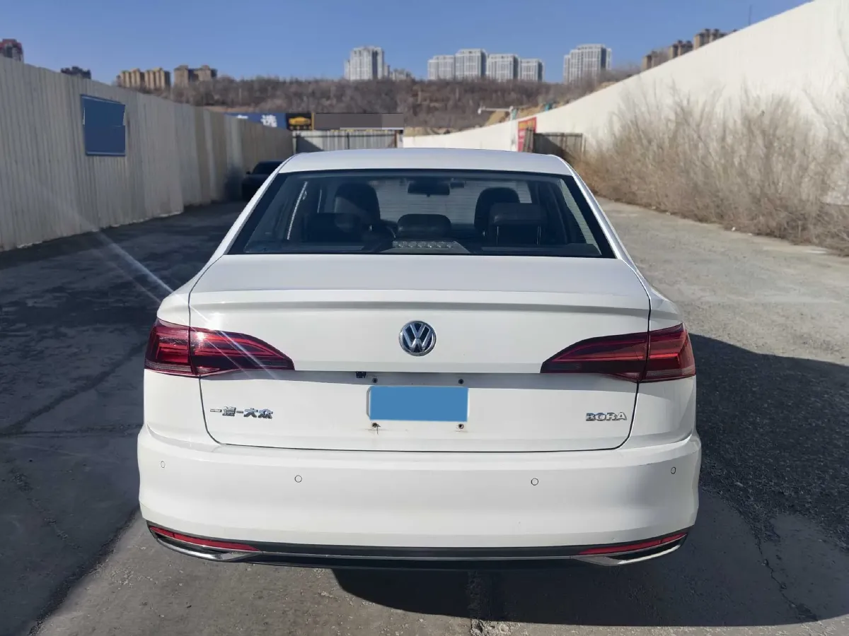 2019 Bestune T77 1.2T 143HP L4 7DCT,autocango,china used car exporter,china ev exporter,chinese used car exporter,chinese used ev exporter