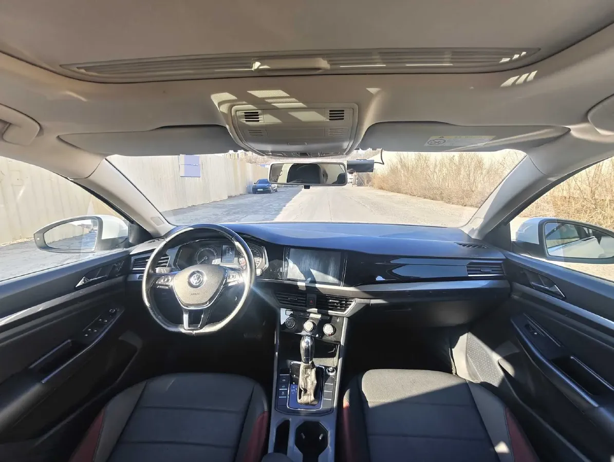 2019 Bestune T77 1.2T 143HP L4 7DCT,autocango,china used car exporter,china ev exporter,chinese used car exporter,chinese used ev exporter