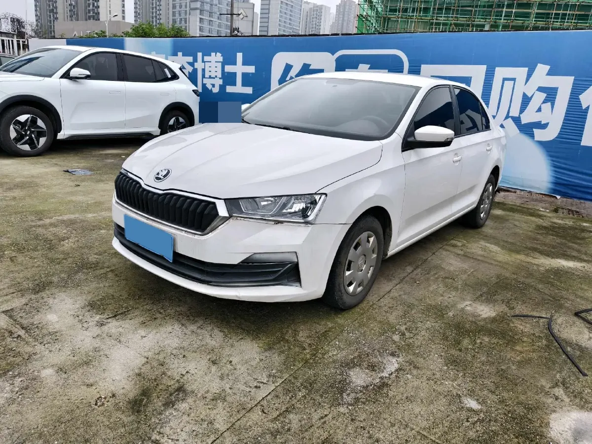 2022 Skoda Rapid 1.5L 112HP L4 6AT,autocango,china used car exporter,china ev exporter,chinese used car exporter,chinese used ev exporter