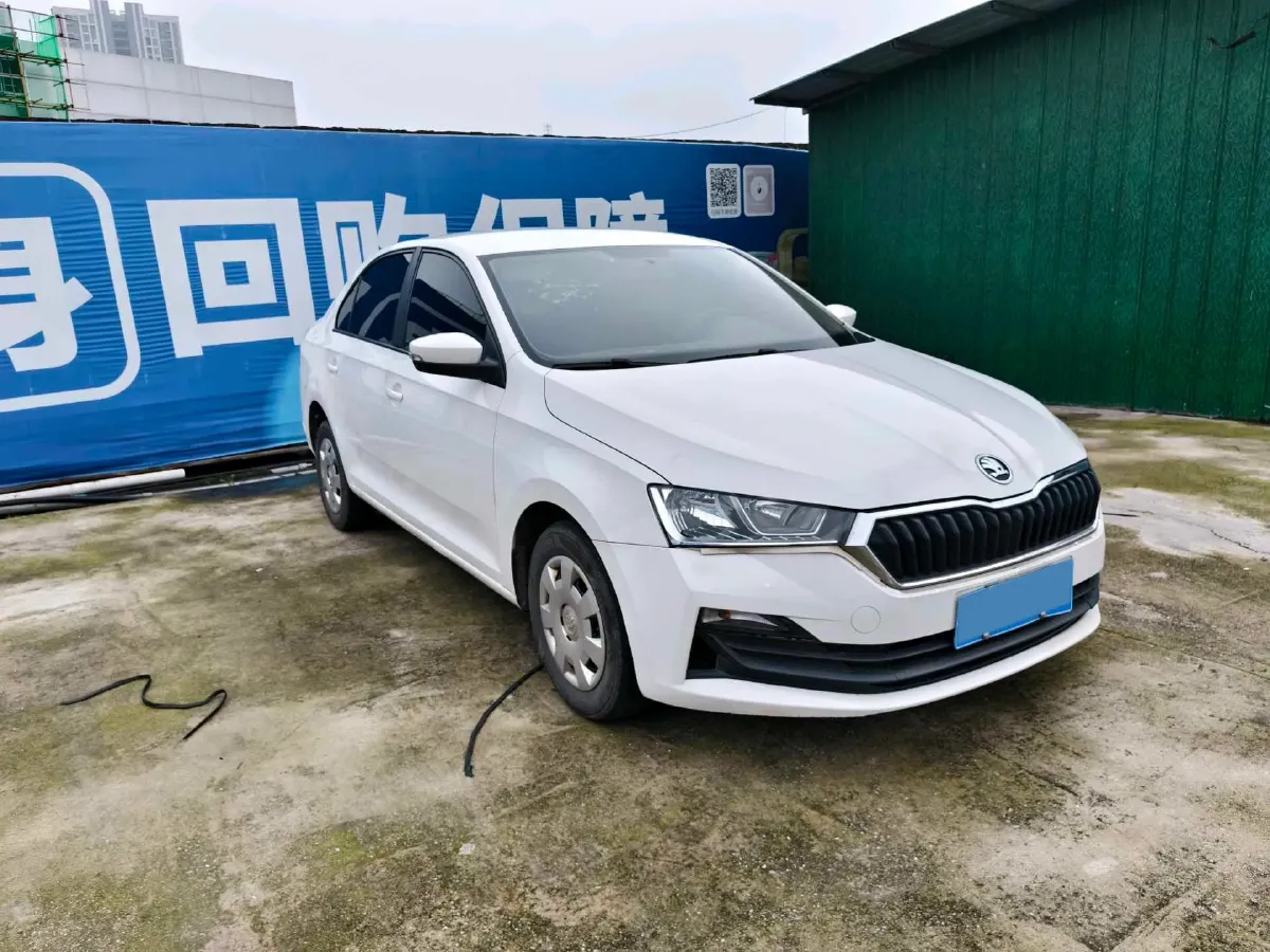 2022 Skoda Rapid 1.5L 112HP L4 6AT,autocango,china used car exporter,china ev exporter,chinese used car exporter,chinese used ev exporter